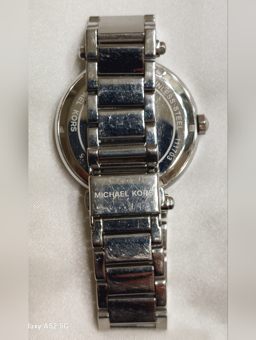 Michael Kors- Silver Watch. - Picture 9 of 14